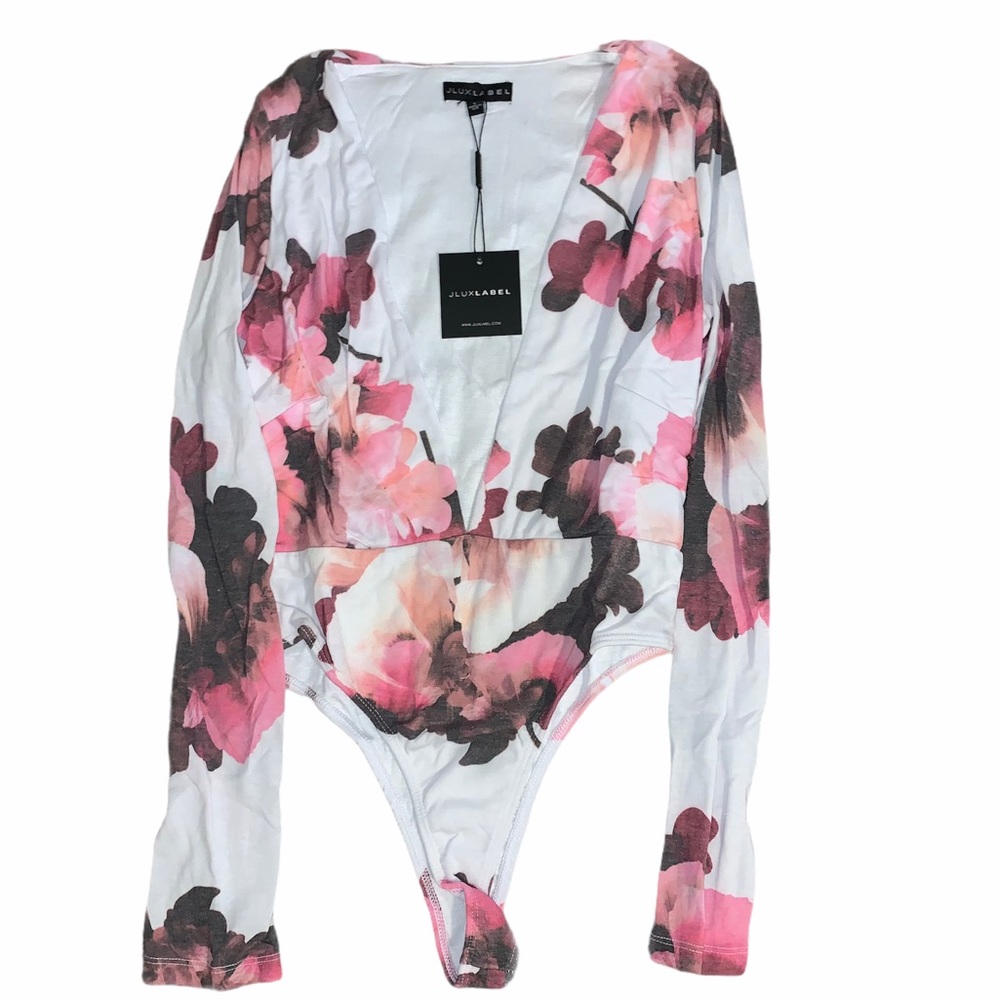 NWT JLUXLABEL White Talia Long Sleeve Floral Bodys